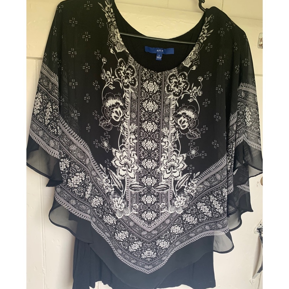 Apt. 9 Printed Blouse With Sheer Overlay 🖤